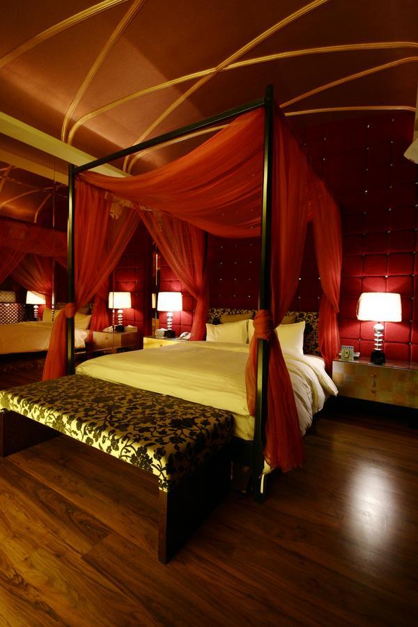 The Yorker Deluxe Motel Таоуан Екстериор снимка