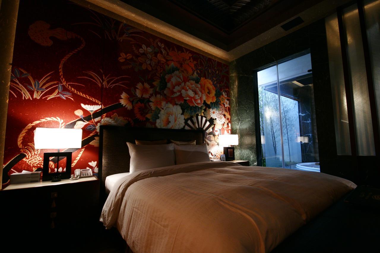 The Yorker Deluxe Motel Таоуан Екстериор снимка